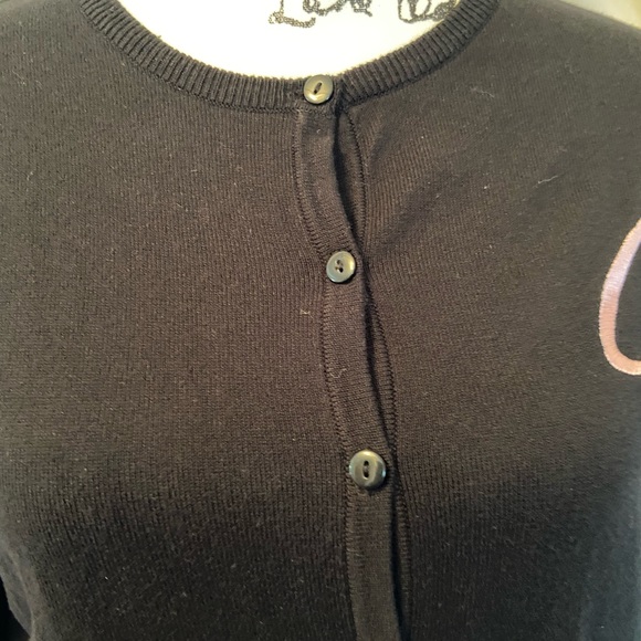 KIKIT Black Sweater with a Pink “C” on it Z - Picture 3 of 8